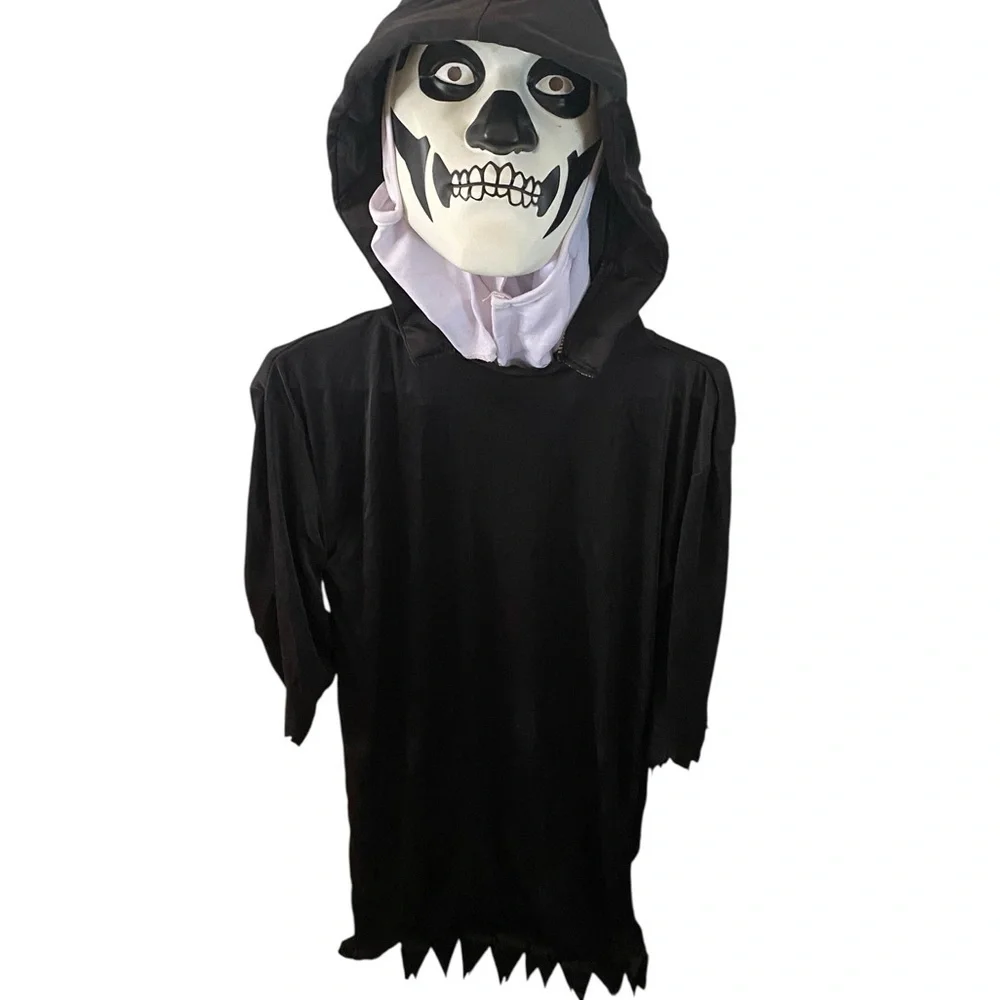 Spirit Halloween Grim Reaper youth Costume Black spooky haunted ghoul scary Mask